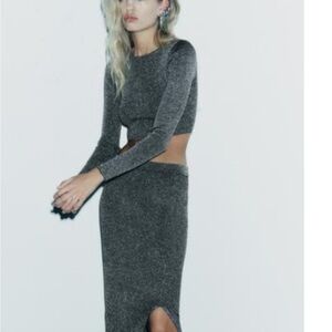 ZARA Metallic Silver and Black Ribbed Thick Long Sleeve Crop Top